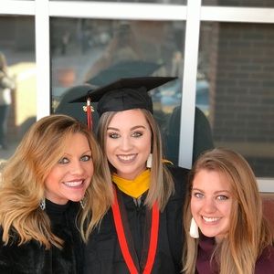 Meet your Posher, Julie